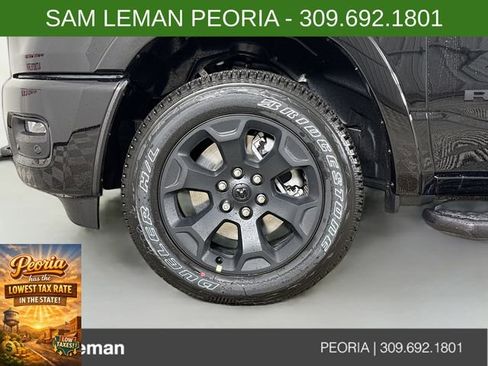 New 2026 RAM 1500 4x4 Crew Cab image 31