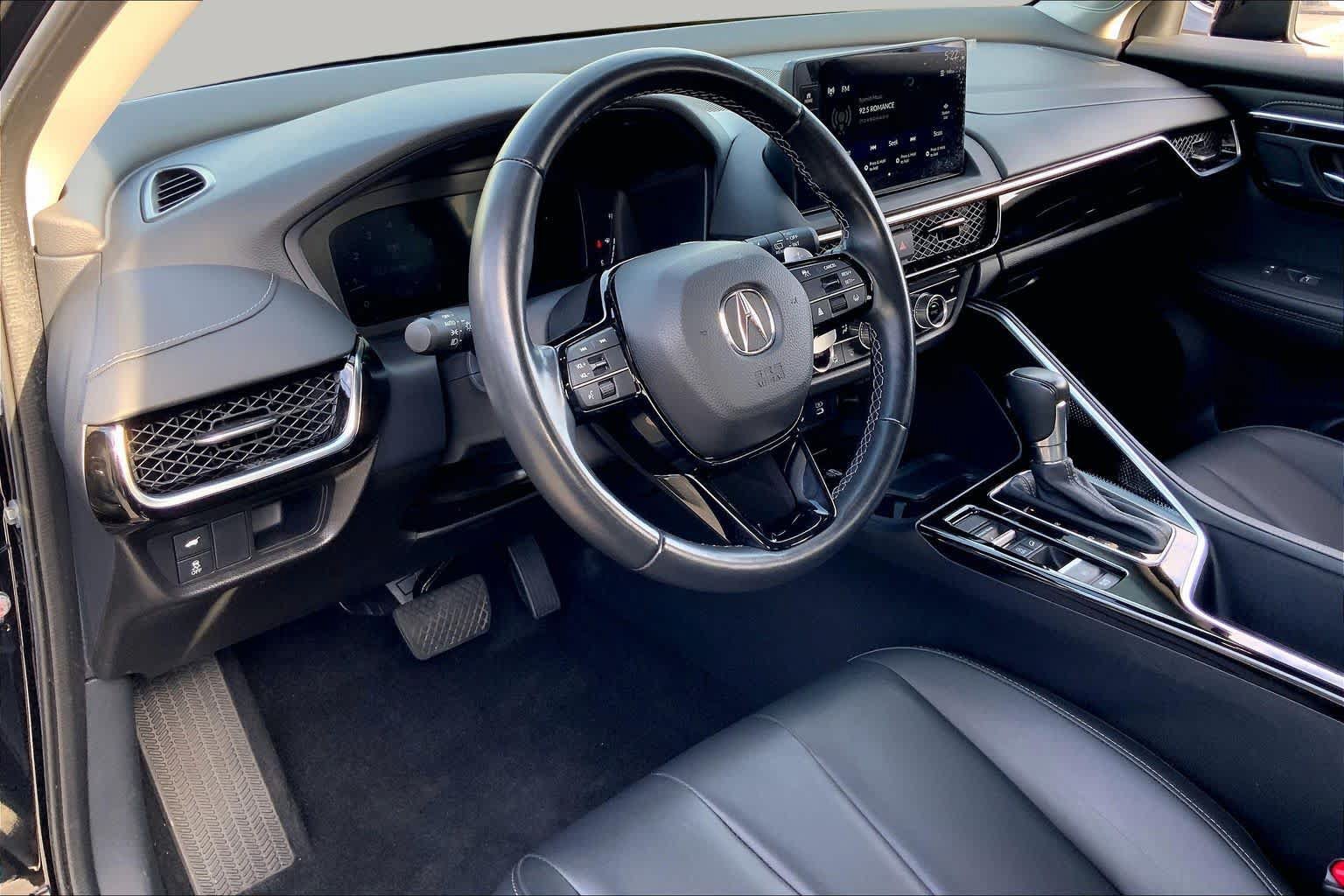 Used 2025 Acura ADX FWD image 18