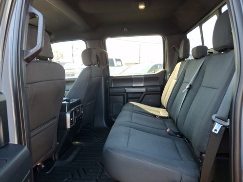 Used 2019 Ford F150 XLT w/ Equipment Group 302A Luxury image 10