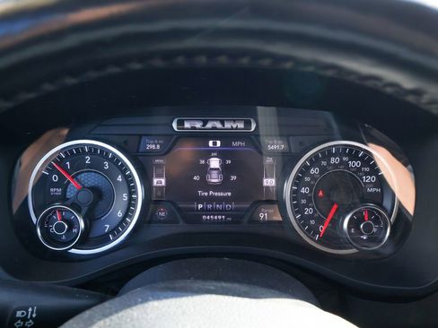 Used 2021 RAM 1500 Laramie AWD/4WD image 7