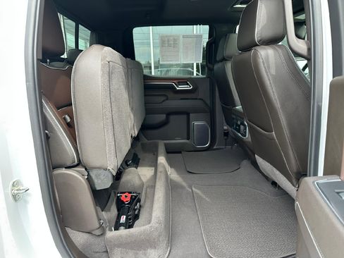 Used 2022 GMC Sierra 1500 Denali AWD/4WD image 40