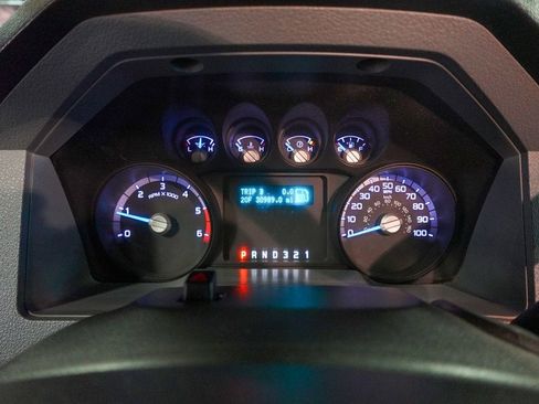 Used 2011 Ford F450 XL w/ Trailer Tow Pkg image 13