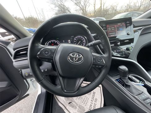 Used 2023 Toyota Camry SE image 15