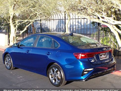 Used 2019 Kia Forte LXS image 6