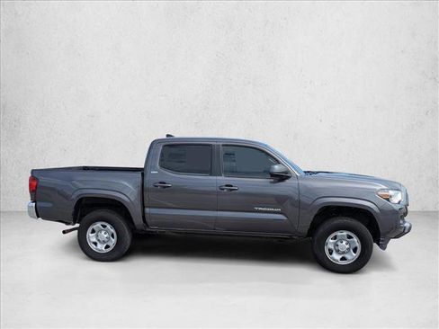Used 2022 Toyota Tacoma SR5 image 4