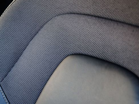 Used 2021 Volvo V60 T6 R-Design w/ Advanced Package image 29