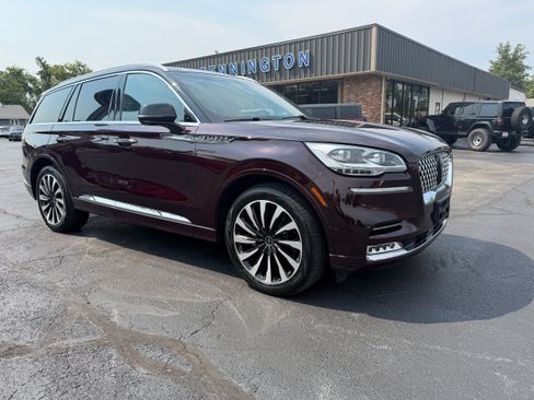 Used 2023 Lincoln Aviator Black Label Grand Touring AWD/4WD image 22