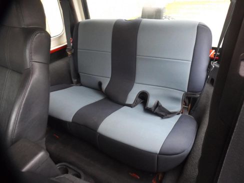 Used 2004 Jeep Wrangler X w/ Wheel Plus Group AWD/4WD image 12
