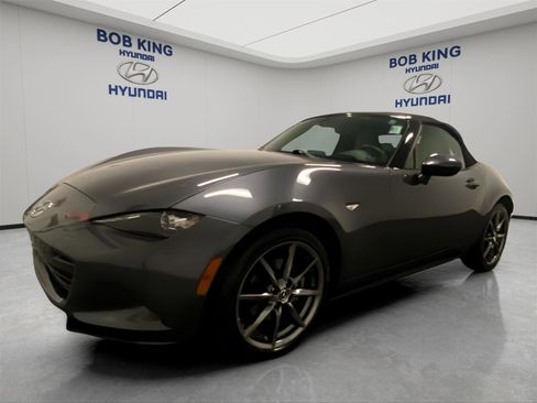 Used 2016 MAZDA MX-5 Miata Grand Touring RWD image 1