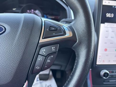 Used 2022 Ford Edge Titanium image 20