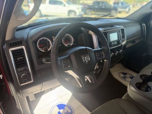 Used 2018 RAM 1500 Classic SLT image 15