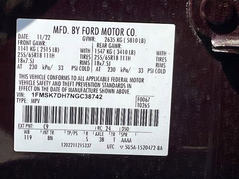 Used 2022 Ford Explorer XLT RWD image 32