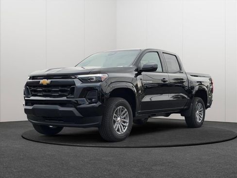 New 2026 Chevrolet Colorado LT RWD image 3