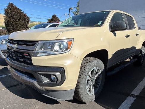 Used 2022 Chevrolet Colorado Z71 w/ Safety Package AWD/4WD image 4