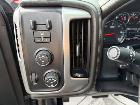 Used 2018 GMC Sierra 1500 SLT image 18