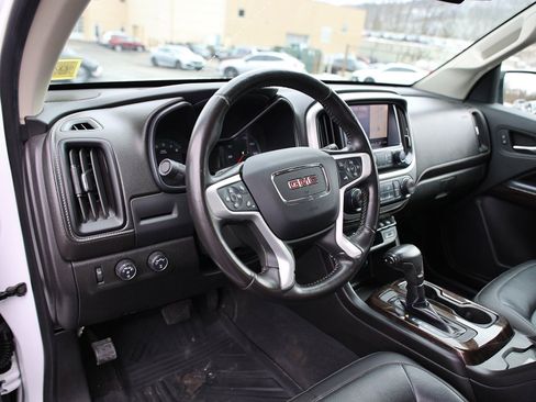 Used 2019 GMC Canyon SLT w/ Driver Alert Package image 19