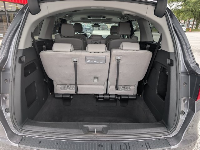 Used 2023 Honda Odyssey Elite image 13