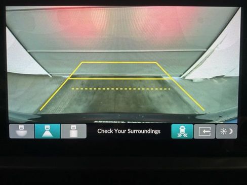 New 2025 Honda Pilot EX-L image 17