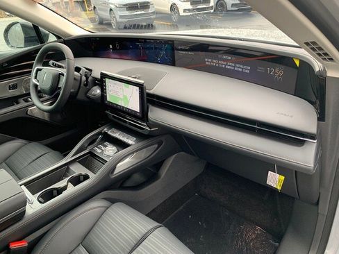 New 2026 Lincoln Nautilus Reserve image 34