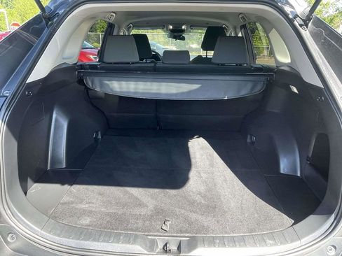 Used 2024 Toyota RAV4 XLE FWD image 11