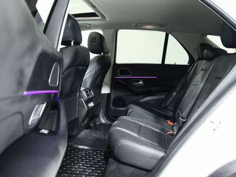 Used 2025 Mercedes-Benz GLE 350 4MATIC image 29