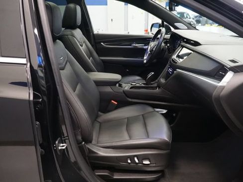 Used 2021 Cadillac XT5 Premium Luxury AWD/4WD image 18