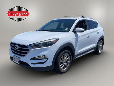 Used 2018 Hyundai Tucson SEL AWD/4WD image 1