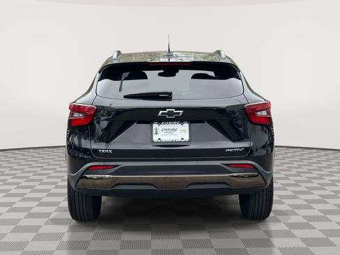 Used 2024 Chevrolet Trax ACTIV w/ Driver Confidence Package FWD image 6