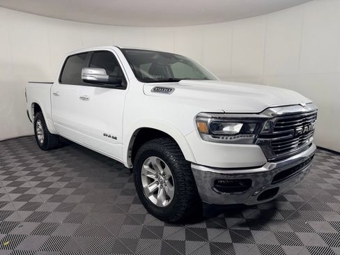 Used 2022 RAM 1500 Laramie AWD/4WD image 5