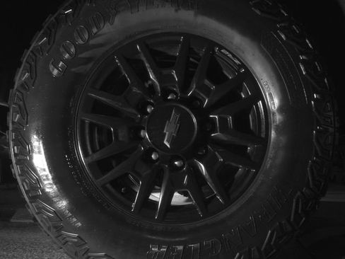 Used 2024 Chevrolet Silverado 2500 ZR2 image 42