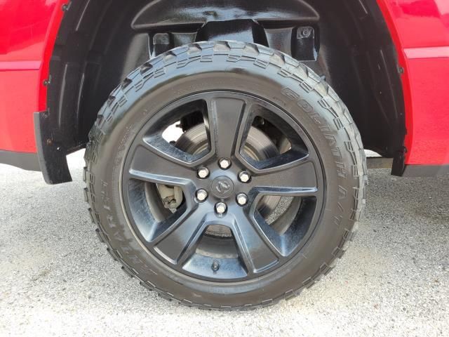 Used 2020 RAM 1500 Big Horn AWD/4WD image 5