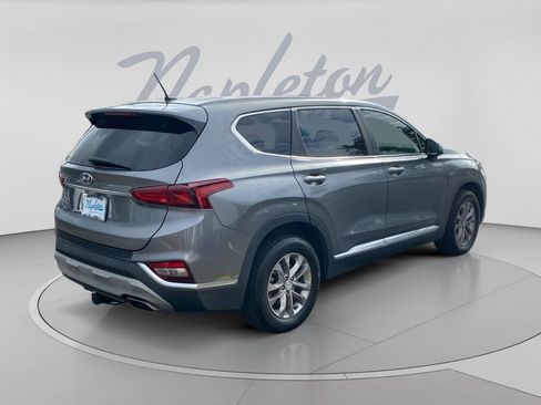 Used 2020 Hyundai Santa Fe SE FWD image 8