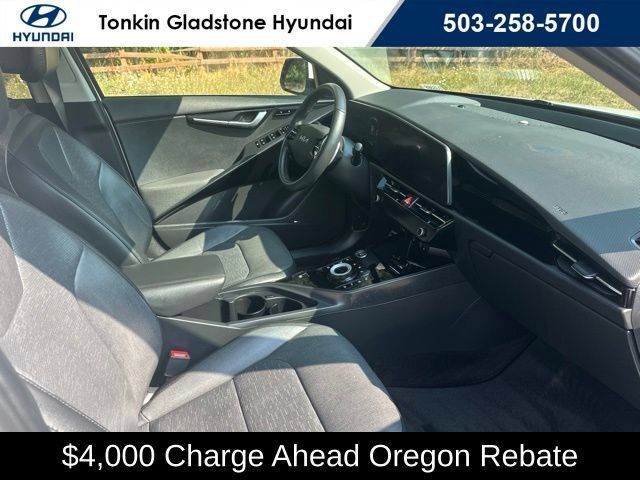 Used 2023 Kia Niro Wave FWD image 22