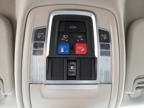 Used 2022 RAM 1500 Laramie image 32