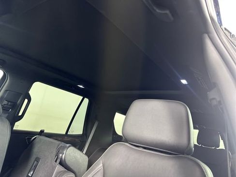 Used 2023 Chevrolet Tahoe Z71 image 12