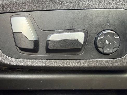 Used 2019 BMW X3 sDrive30i w/ Executive Package image 28