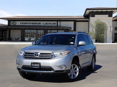 Used 2012 Toyota Highlander SE