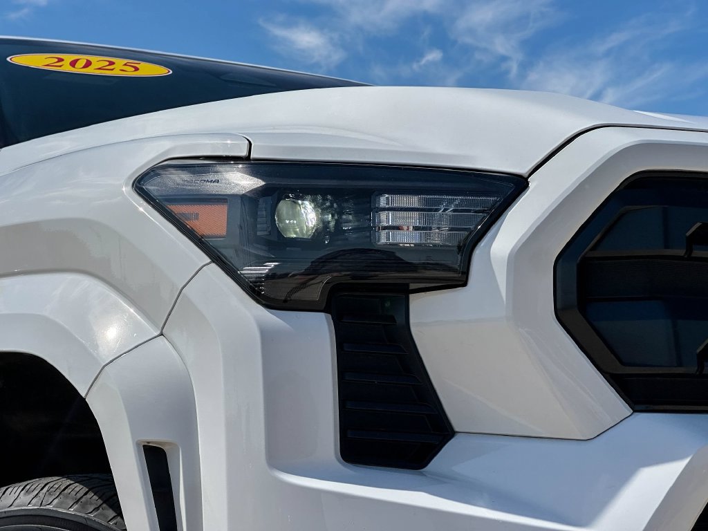 Used 2025 Toyota Tacoma SR RWD image 10