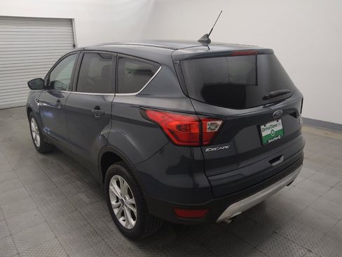 Used 2019 Ford Escape SE AWD/4WD image 5