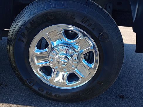 Used 2025 RAM 2500 Tradesman w/ Chrome Appearance Group image 8