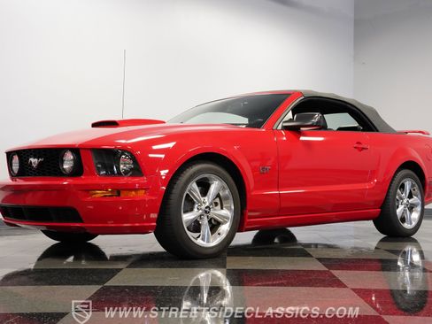 Used 2007 Ford Mustang GT Premium image 22