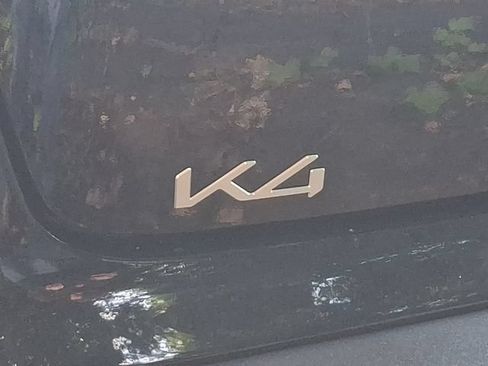 Used 2025 Kia K4 FWD image 9
