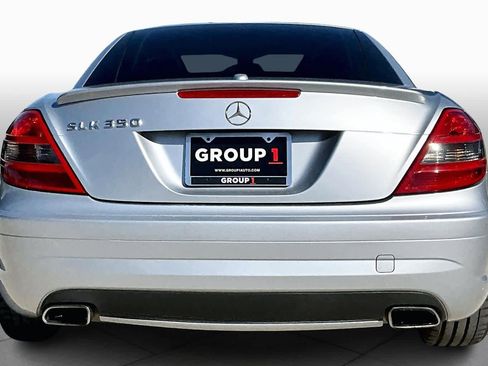 Used 2009 Mercedes-Benz SLK 350 image 5