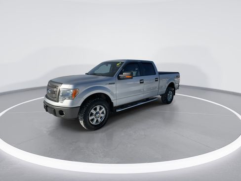 Used 2014 Ford F150 XLT w/ Equipment Group 302A Luxury image 8