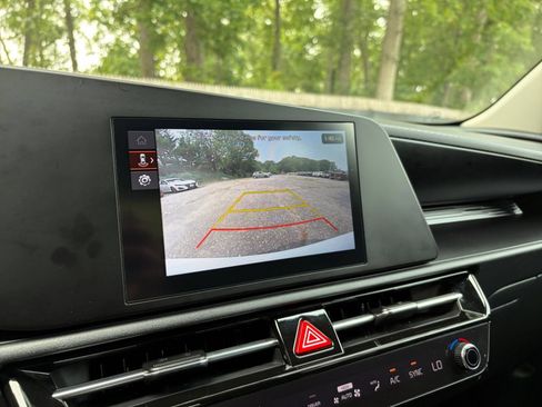 Used 2026 Kia Niro LX FWD image 22