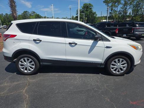 Used 2013 Ford Escape S FWD image 7