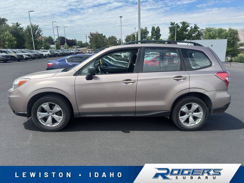 Used 2015 Subaru Forester 2.5i w/ Alloy Wheel Package AWD/4WD image 1