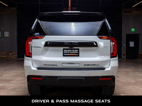 Used 2024 GMC Yukon Denali Ultimate image 8