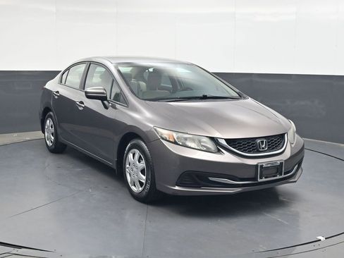 Used 2015 Honda Civic LX image 2