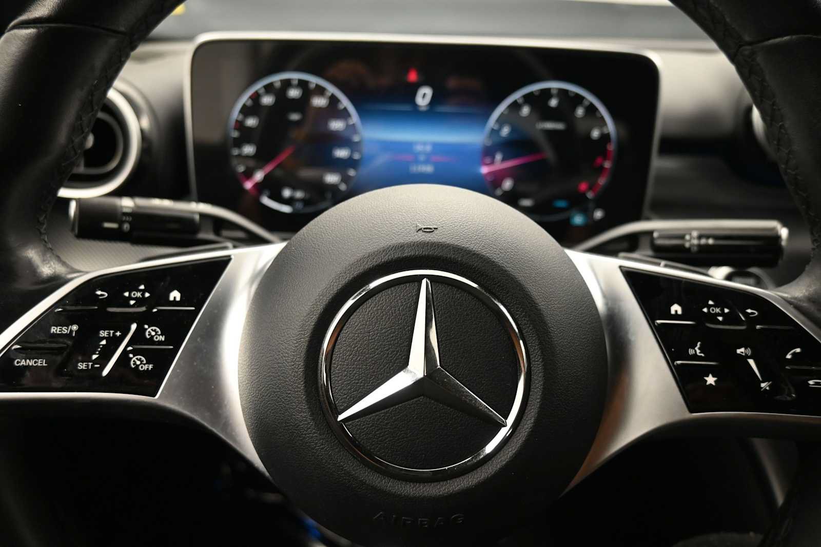 Used 2024 Mercedes-Benz C 300 4MATIC Sedan image 17